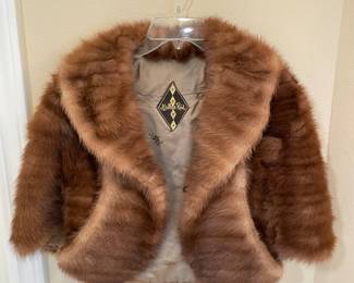 $120 Wallace Reid Mink shawl / cape 