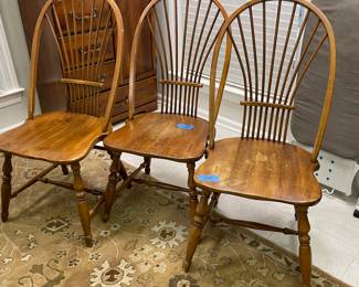 $140 Ethan Allen side cabinet 27Lx26Hx16W