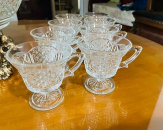 $120 Punch bowl on metal stand with cups 
