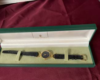 $195 Gucci watch