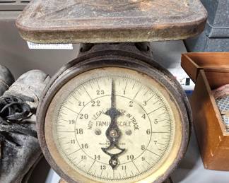 Vintage Scale