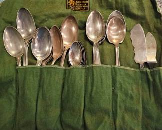 1 of 2 Pictures - 32 Piece (mixed) Sterling Silver Flatware