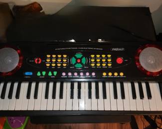 ProTech children's electric keyboard