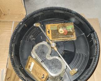 Briggs & Stratton rotating surface cleaner