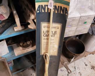 RO74 - Shakespeare Little Giant Antenna - $40