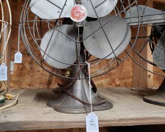 RO92 - vintage Emerson Junior fan - $45