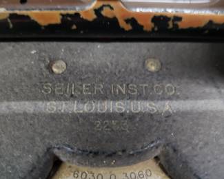 RO104 - Seiler Transit Model 2253 - $75