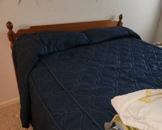 Full size bed