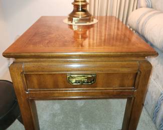 Thomasville end table