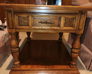 American of Martinsville end table