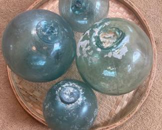 4 Blown Glass Floats on Woven Tray