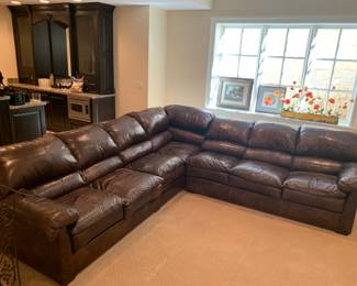 Leather Sectional
@ 9’ square
