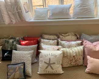 Custom & new Pillows