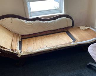 Vintage chaise lounge frame