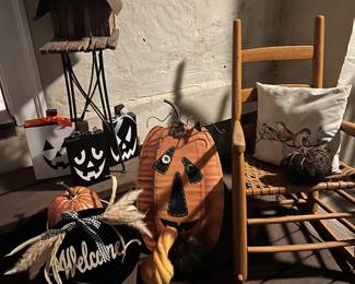 Halloween items 