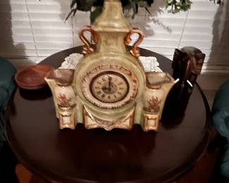 Clock lamp base 