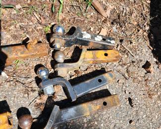 Different size truck tow balls