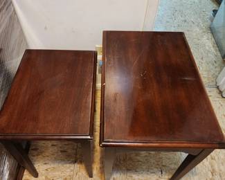 Wood Nesting tables