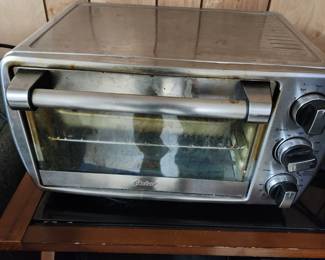 Small toaster oven