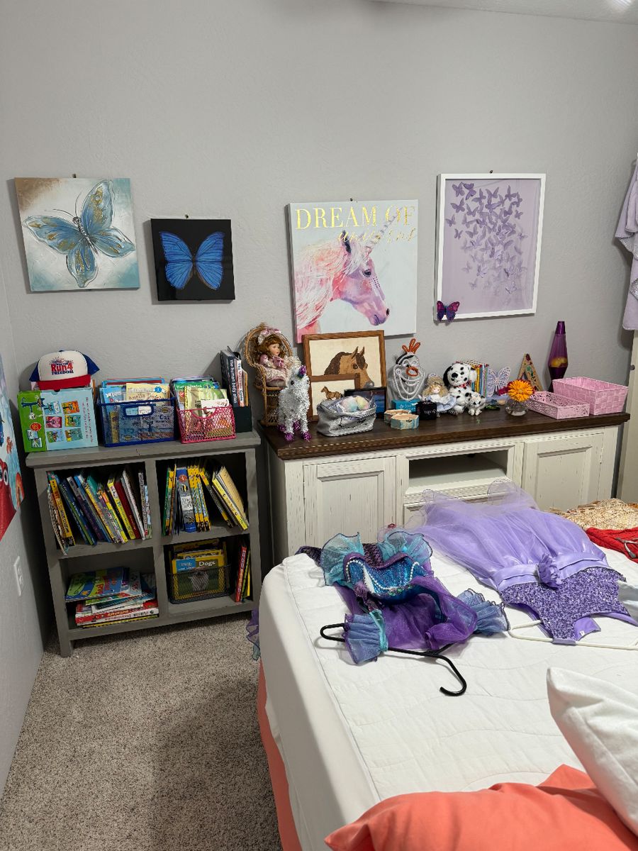 Menagerie in Twin Creeks in Central Point, OR starts on 9/30/2023