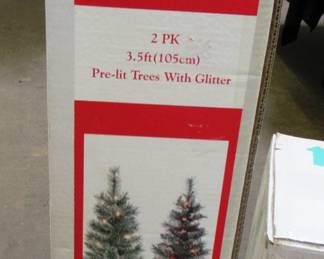 Pre-Lit Tree - 3.5' tall