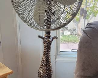 Decorative floor fan