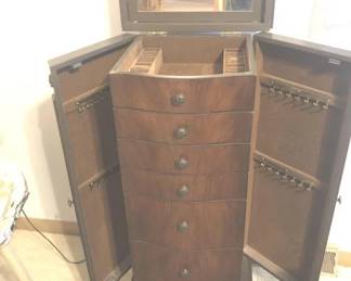 JewelryChest