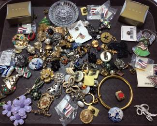 VINTAGE COSTUME JEWELRY