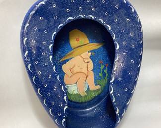 VTG. HAND PAINTED BED PAN