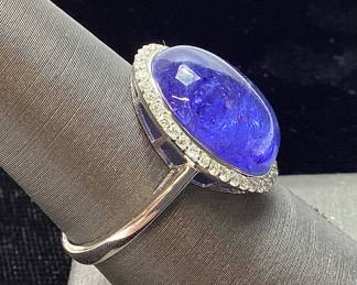 14KT WHITE GOLD TANZANITE & DIAMOND RING
12.09ct TANZANITE .36ct DIAMONDS, 5.2g, SIZE 7.75 IAS APPRAISAL $4,350,