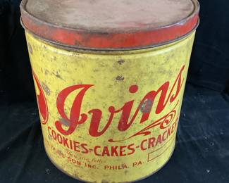 VTG. IVINS COOKIES-CAKES-CRACKERS TIN