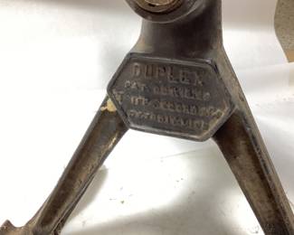 ANTIQUE CAR JACK & TIRE DUPLEXER