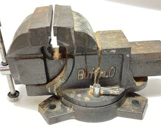 BUFFALO BENCH VISE