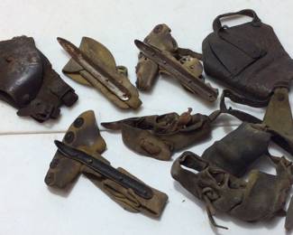 ANTIQUE CORN HUSKERS