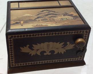 VINTAGE JAPANESE GEISHA GIRL BANK