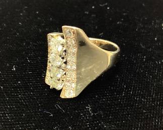 14kt GOLD & DIAMOND RING, .70cts DIAMONDS, 5.5g, SIZE 7, AJI APPRAISAL $3,750