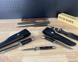Buck Knifes