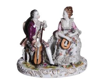17. Ludwigsburgh couple with instruments