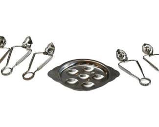 49. Escargot Plate Snail Tongs