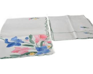 108. Group Table Linens