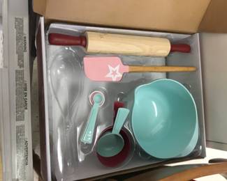 American Girl baking set (Missing whisk)