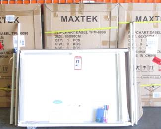 LOT OF 4 MAXTEK FLIP CHARDT EASELS NOS