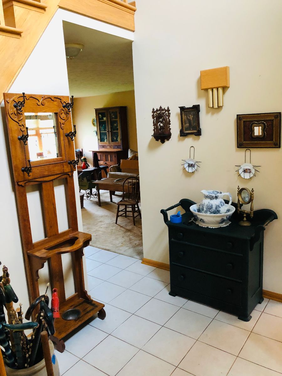 Valley City Antique Estate Sale starts on 9/28/2023