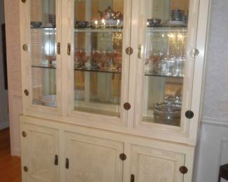 Hutch part of dining room set