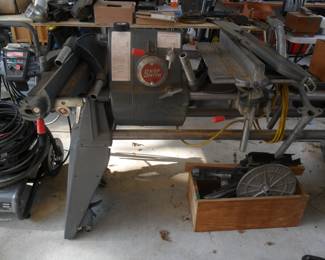 Shop Smith with attachments. 