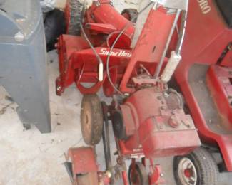 Toro Snow blower with edger