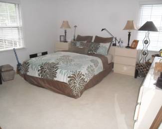 Lane sectional queen bedroom set