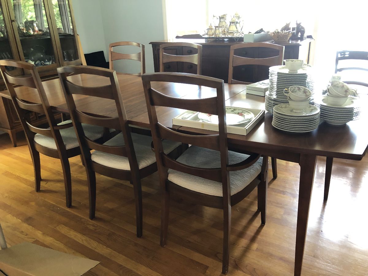 HUGE NW HICKORY ESTATE MOVING TAG SALE BY... starts on 11/9/2023