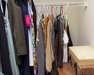 Ladies Formal/Cocktail Wear