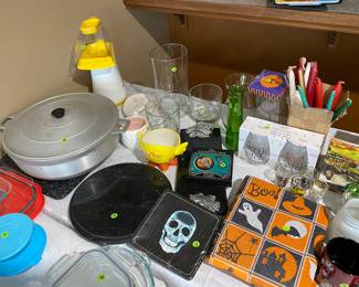 Large Pot/Halloween Decor/Electric Popcorn Maker/Glasses Vases